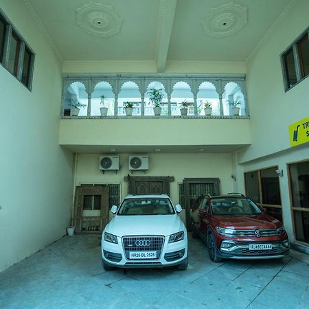 Tripli Hotels Shiv Villas Udajpur Exteriér fotografie