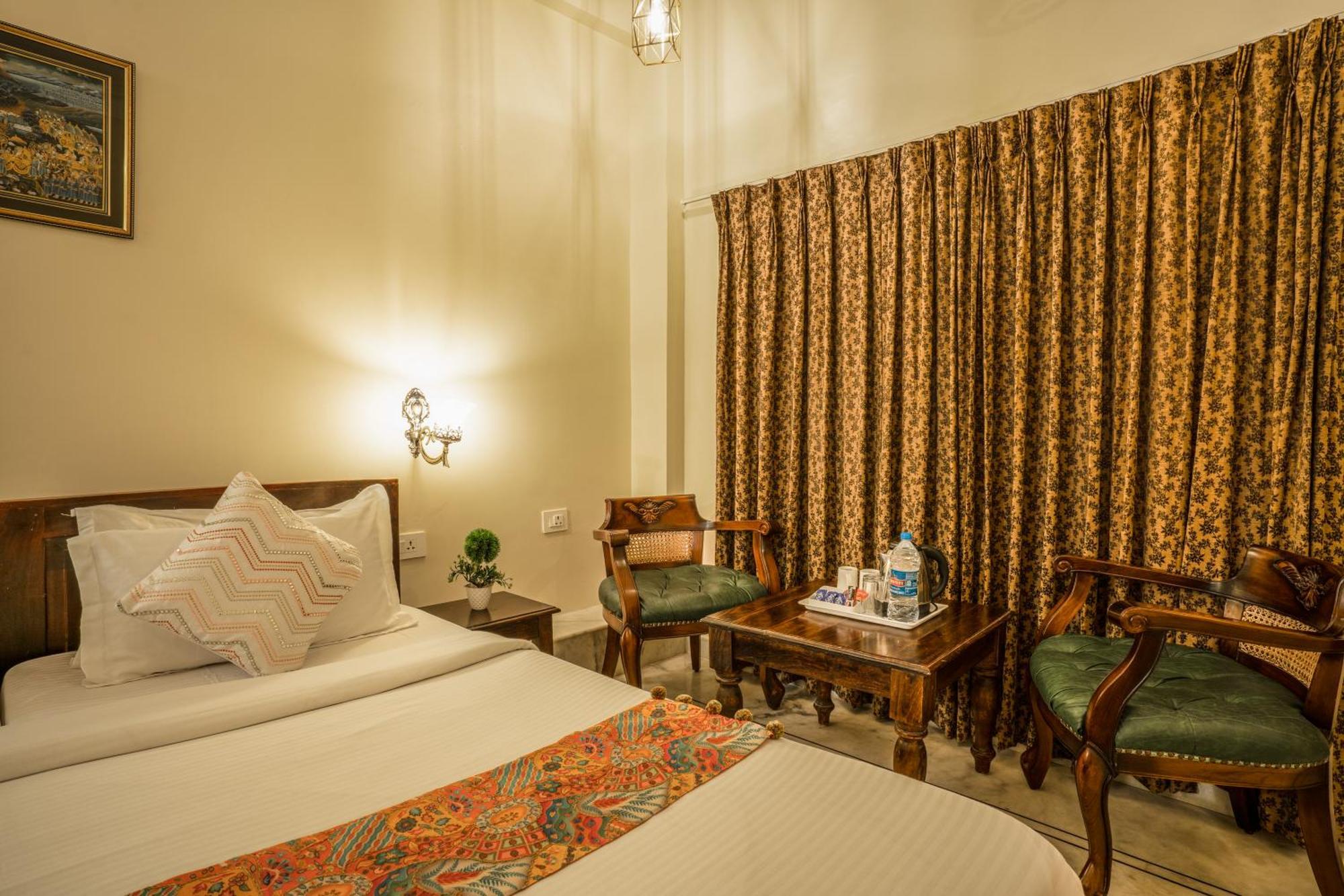 Tripli Hotels Shiv Villas Udajpur Exteriér fotografie